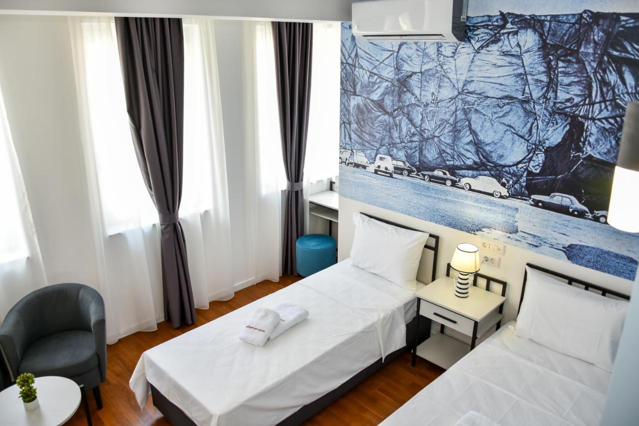 Osten Art Hotel Skopje Exterior foto