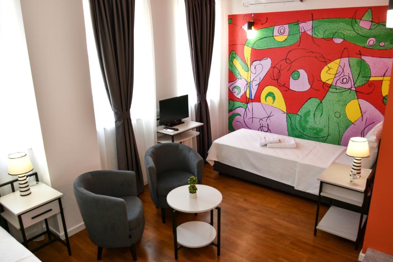 Osten Art Hotel Skopje Exterior foto