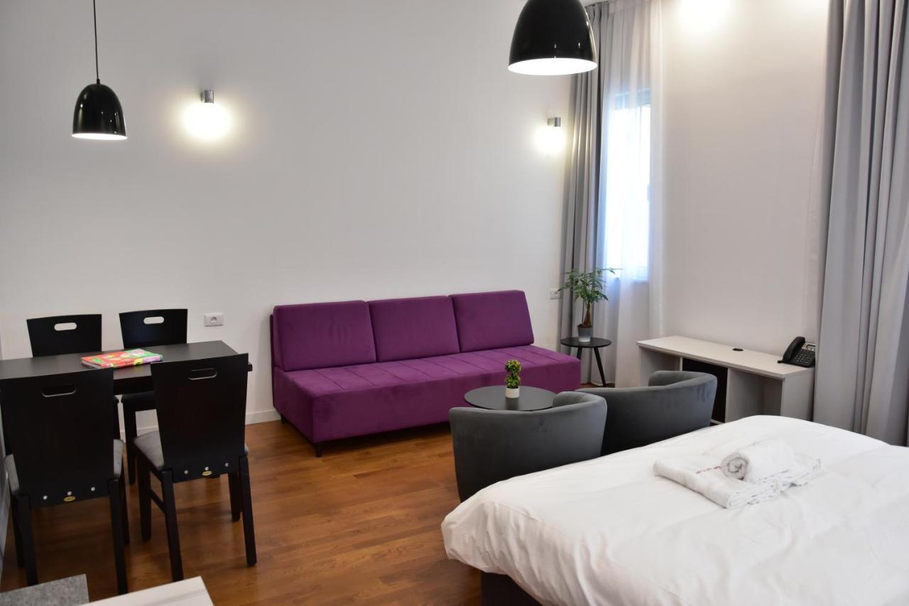 Osten Art Hotel Skopje Exterior foto